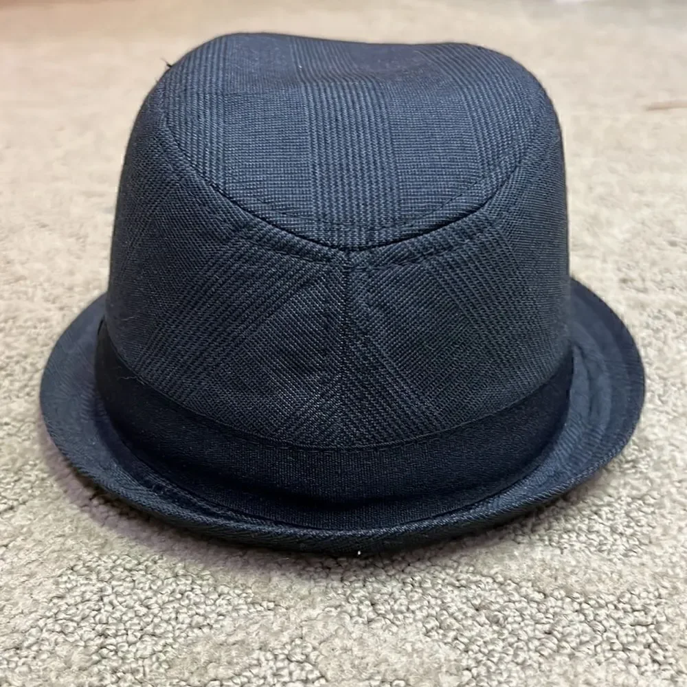 Children’s Place 1989 Large 2-4yr Black Plaid Hat with Black Ribbon